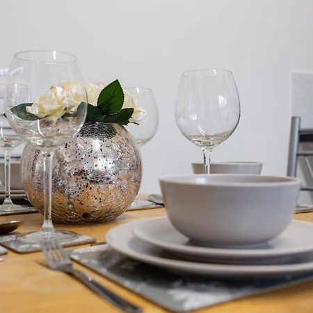 Cosy Anfield Guesthouse - Free Parking Liverpool Esterno foto