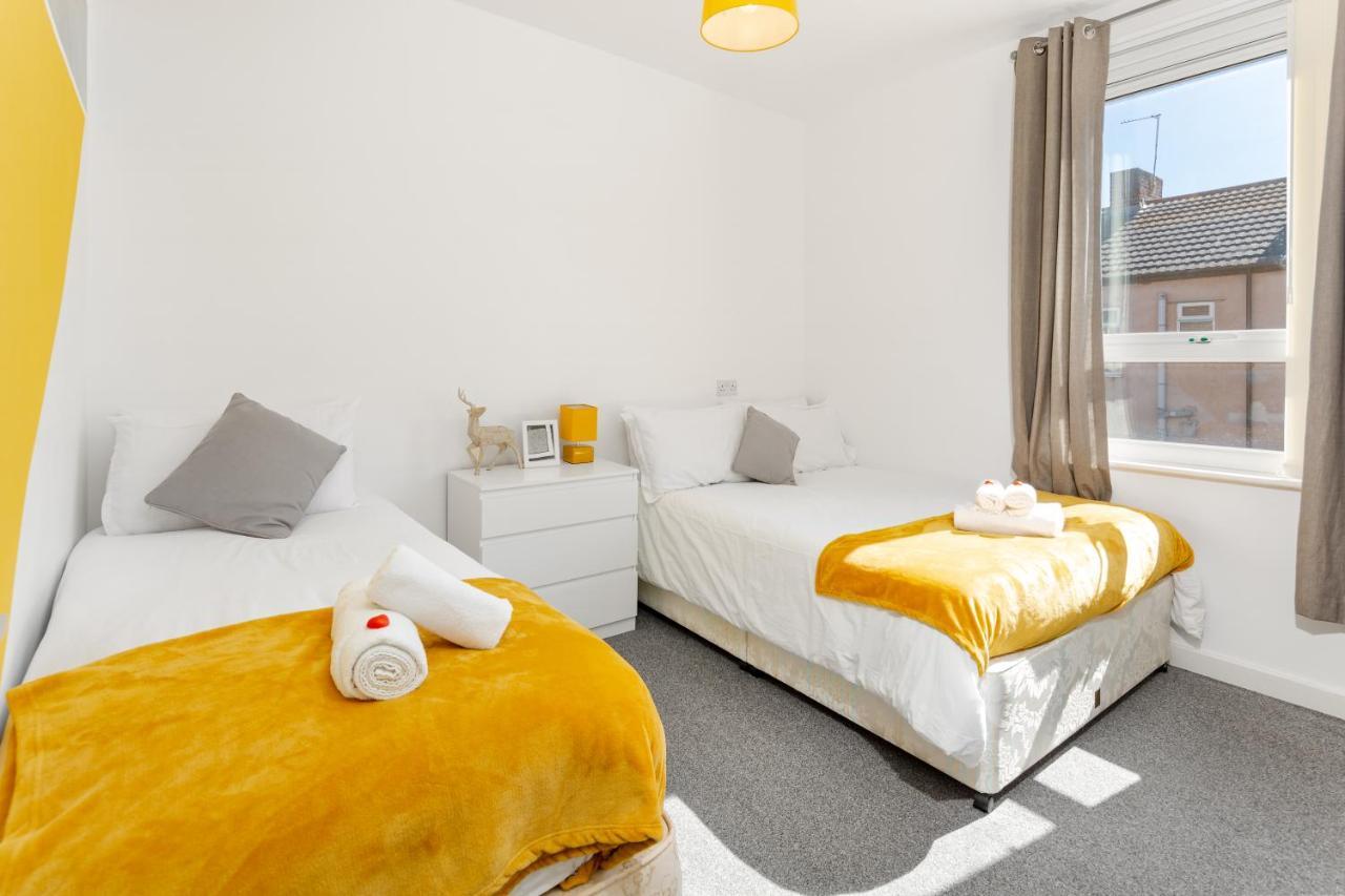 Cosy Anfield Guesthouse - Free Parking Liverpool Esterno foto