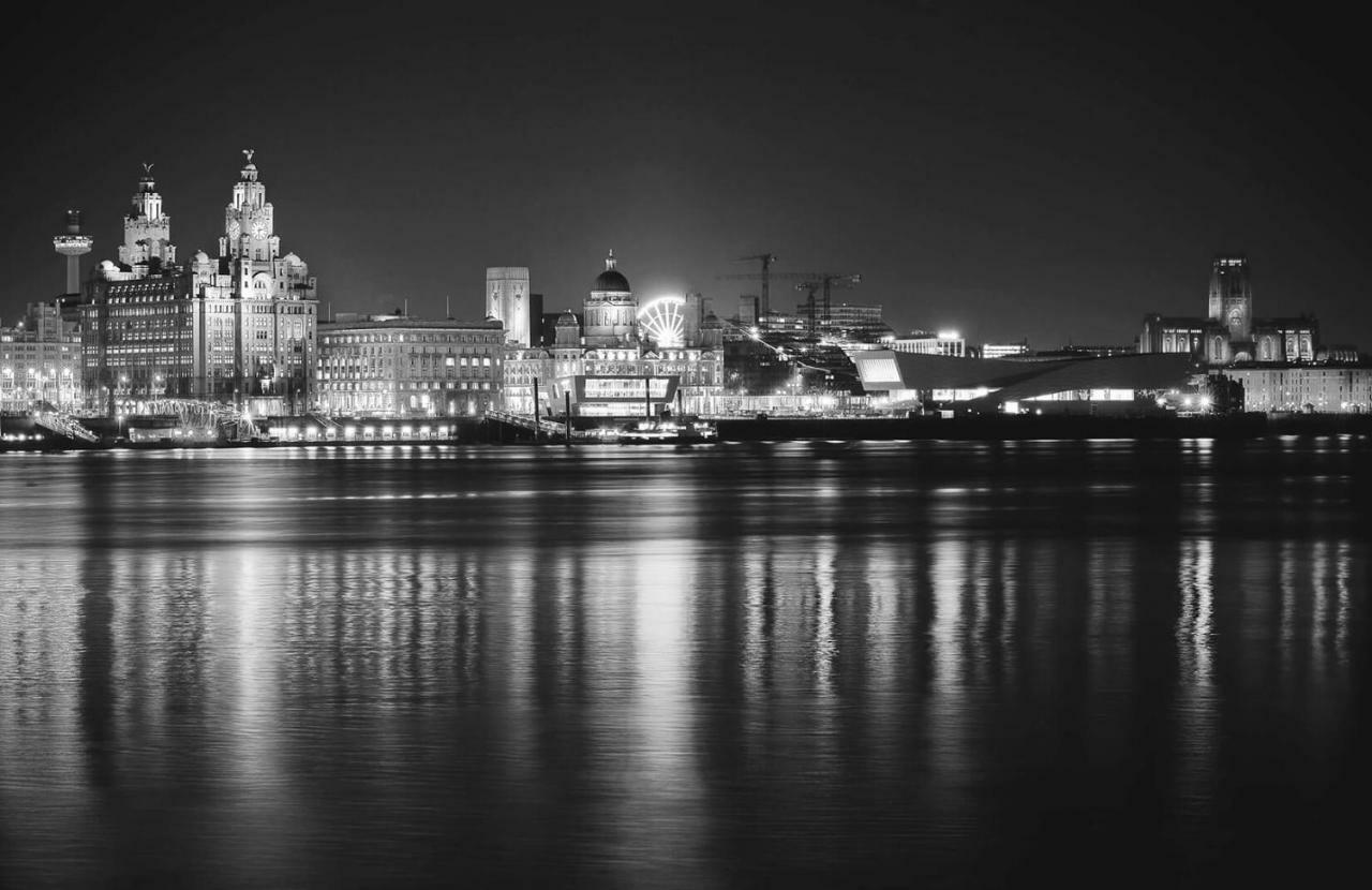 Cosy Anfield Guesthouse - Free Parking Liverpool Esterno foto