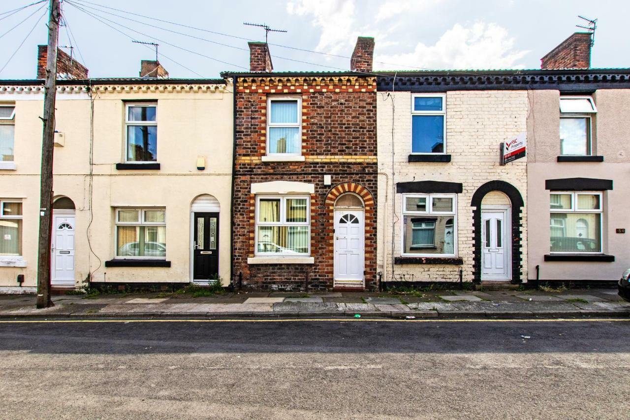 Cosy Anfield Guesthouse - Free Parking Liverpool Esterno foto